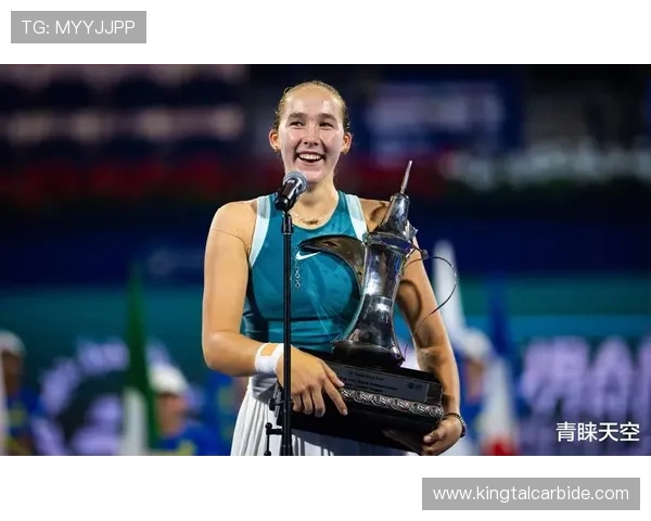 网坛风云再起：新星崛起搅动本赛季比赛格局走势变化引发热议高潮